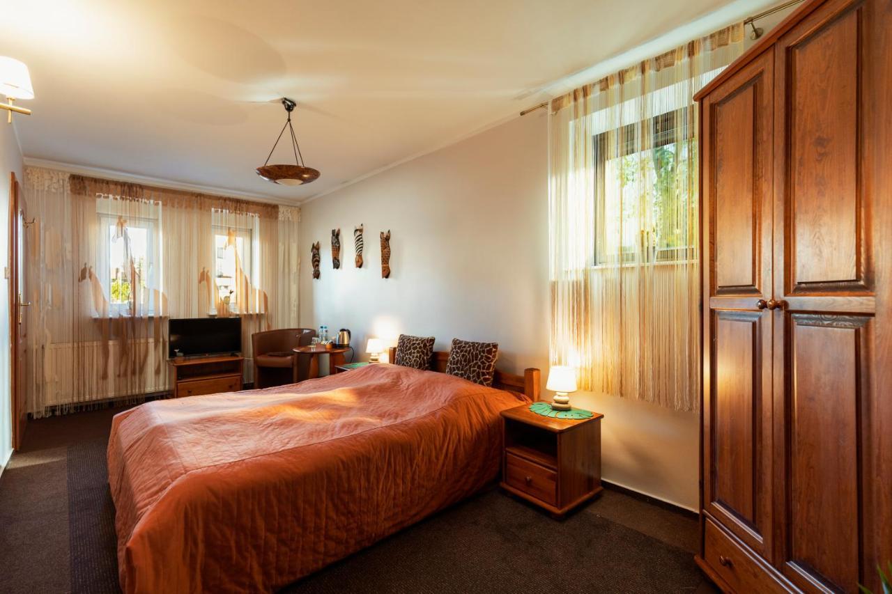Toscania-check In 24h Bed & Breakfast Poznan
